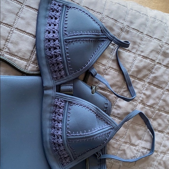 Triangl 2pice bikini set. - Picture 3 of 7